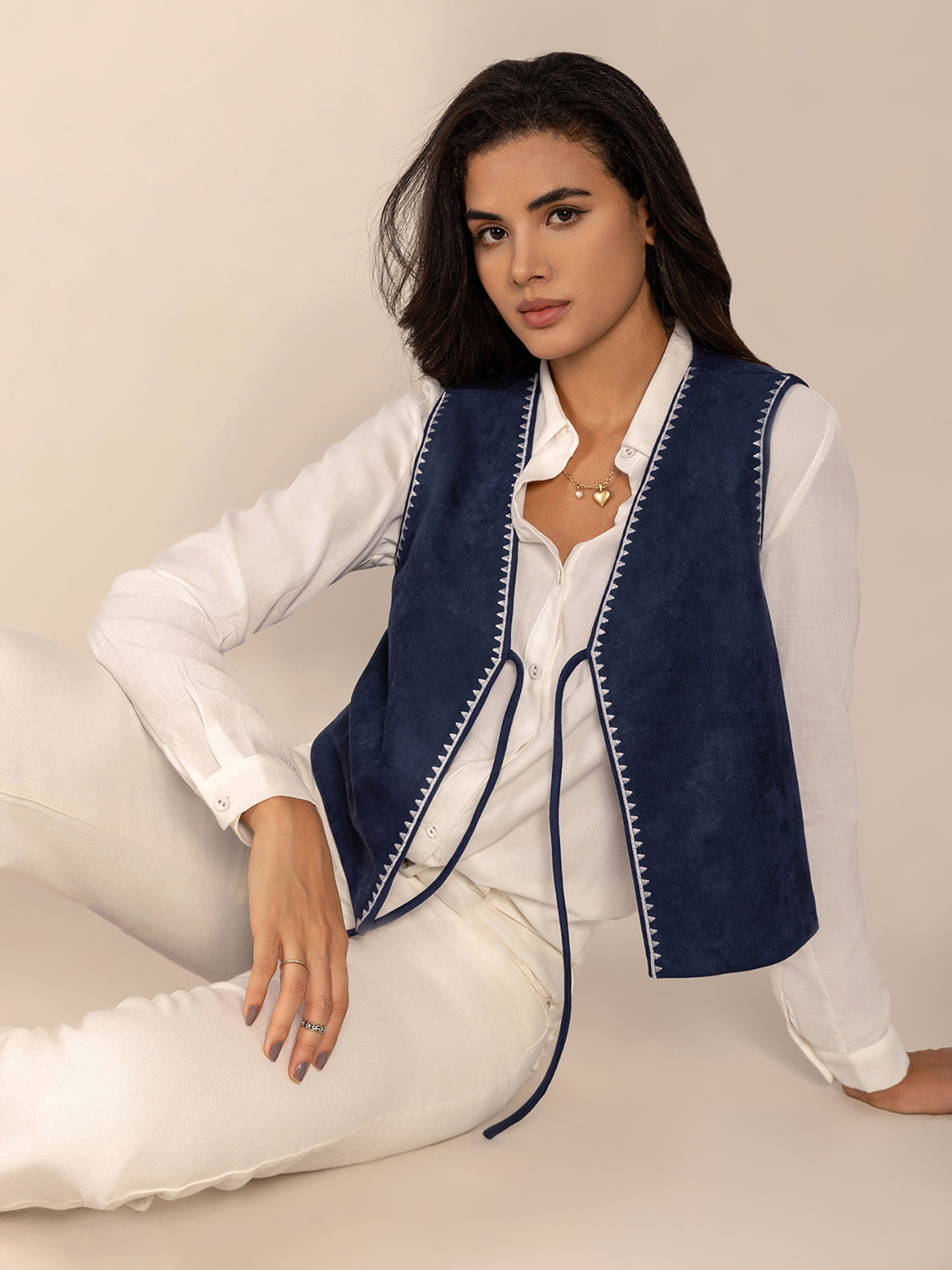 Blue Tied Contrast Trim Vest..