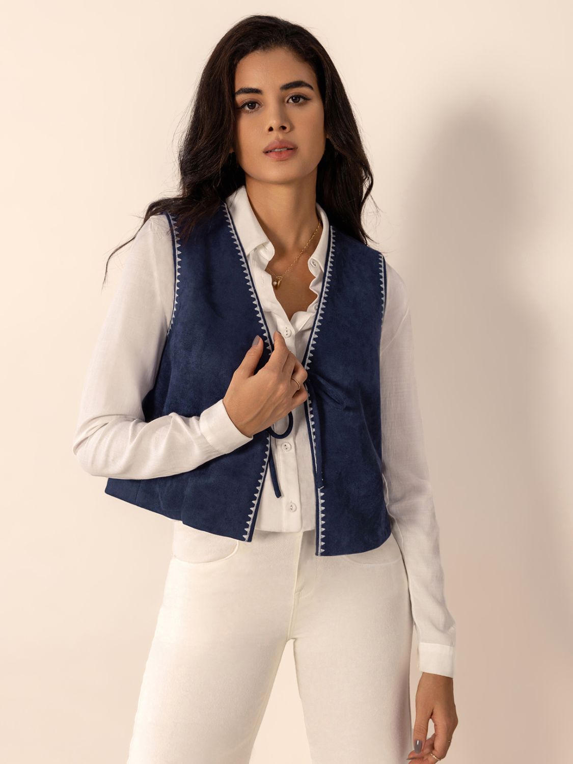 Blue Tied Contrast Trim Vest..