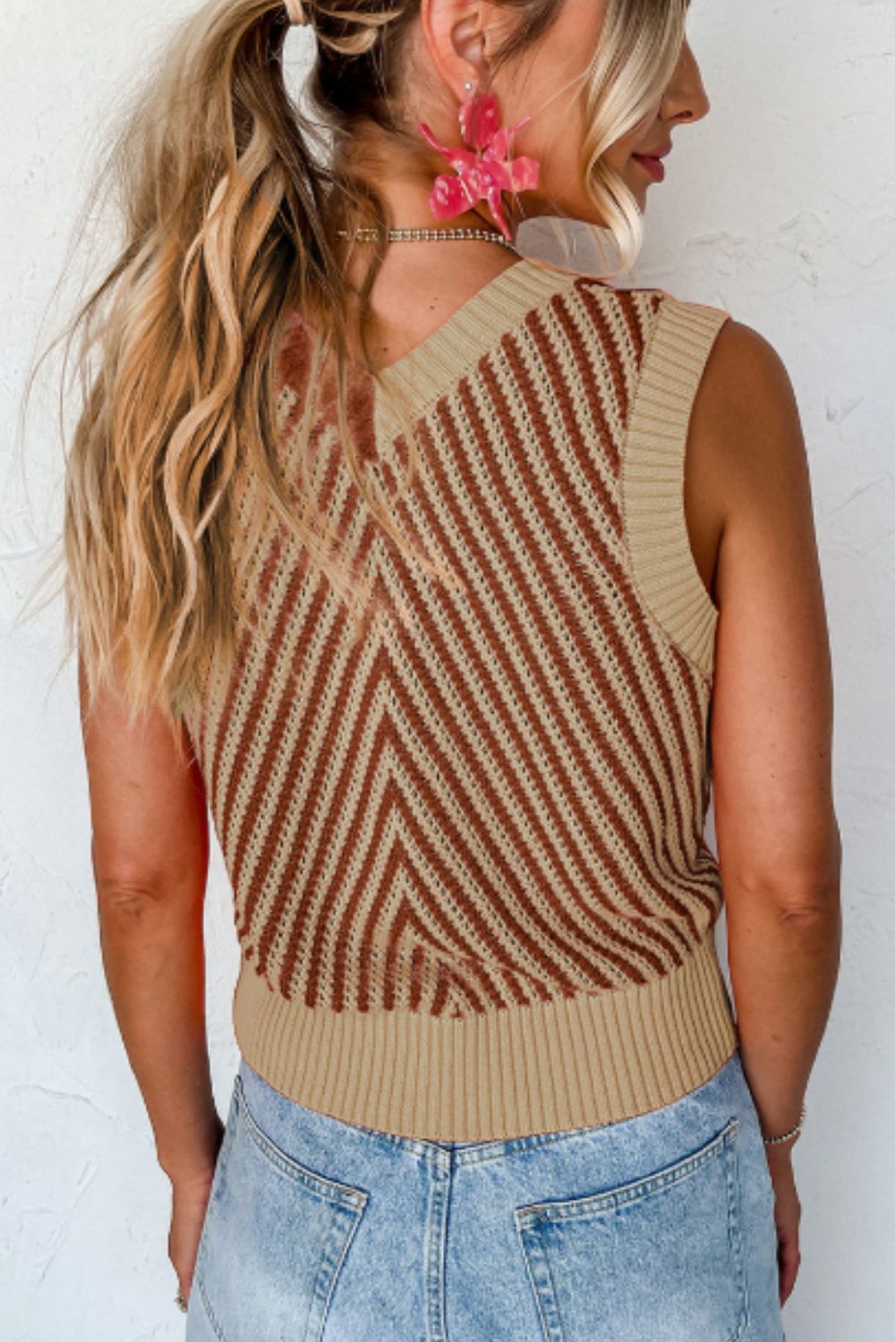 Striped Contrast V-Neck Sweater Vest.