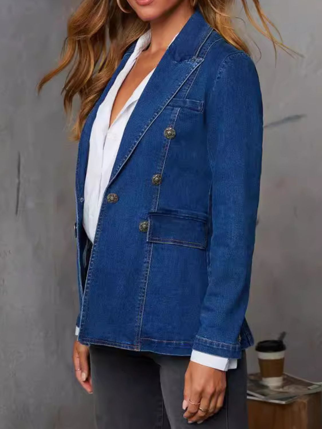 Neck Long Sleeve Denim Jacket..