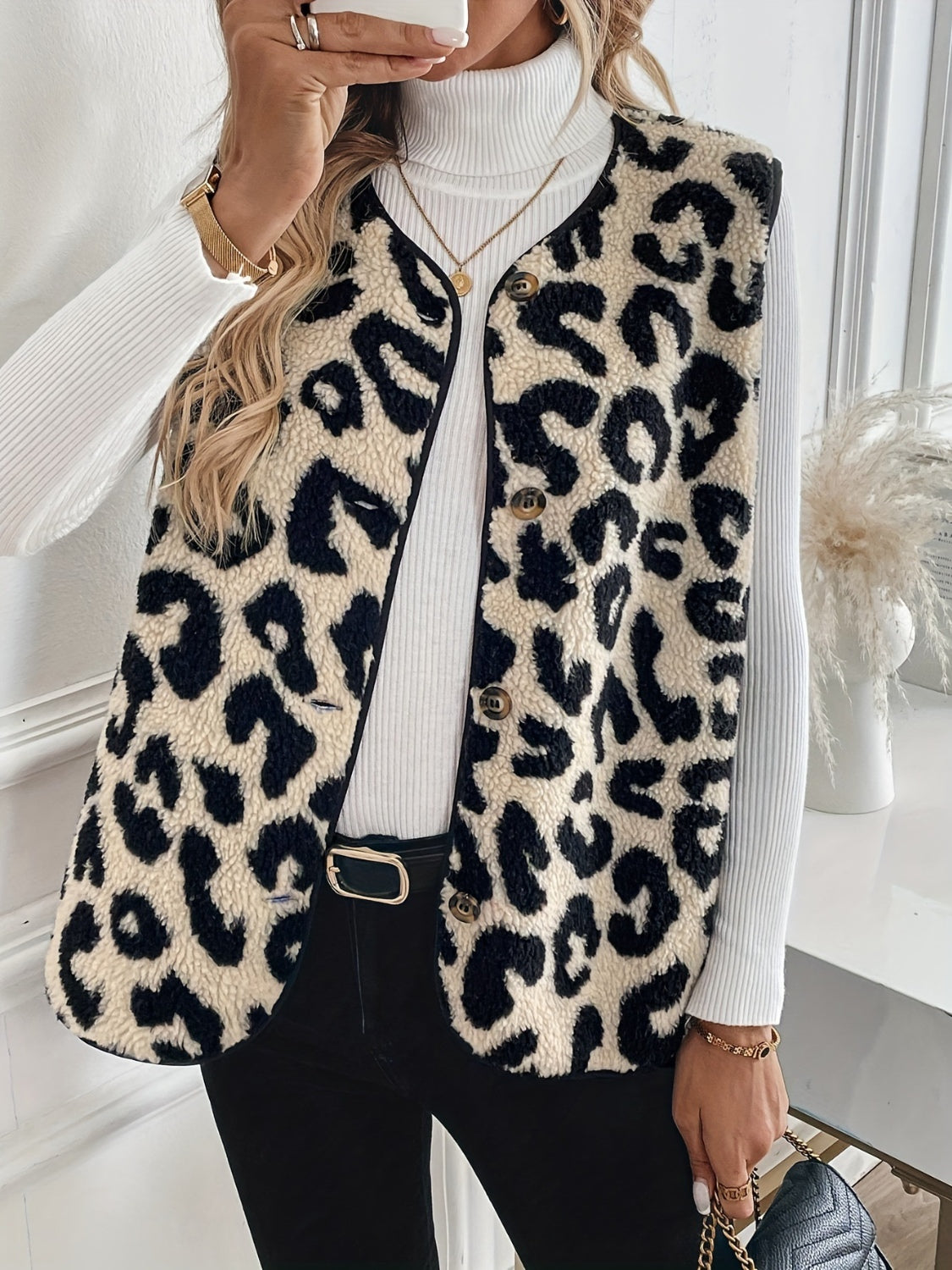 Leopard Button Up Sherpa Vest.