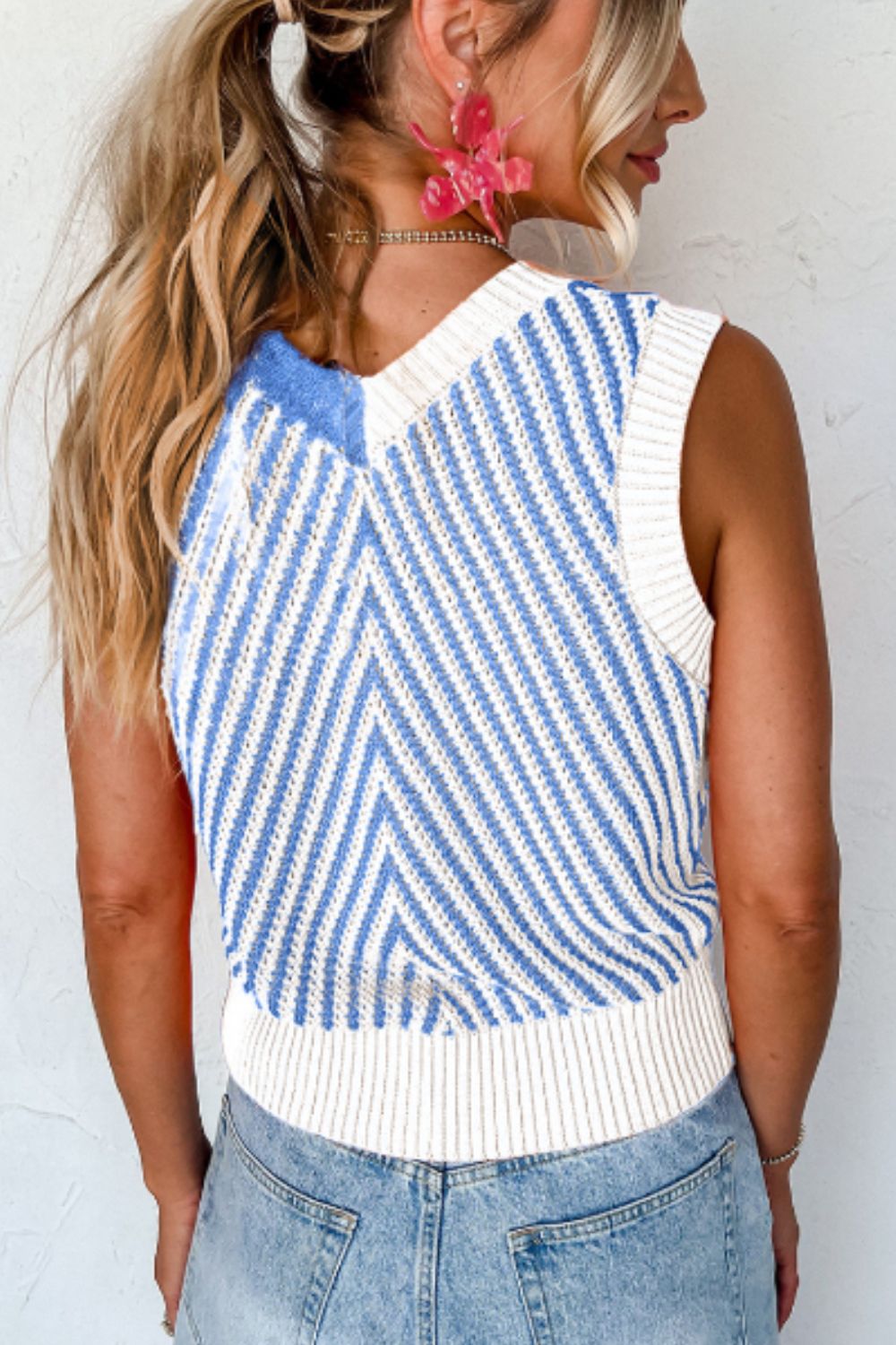 Striped Contrast V-Neck Sweater Vest.