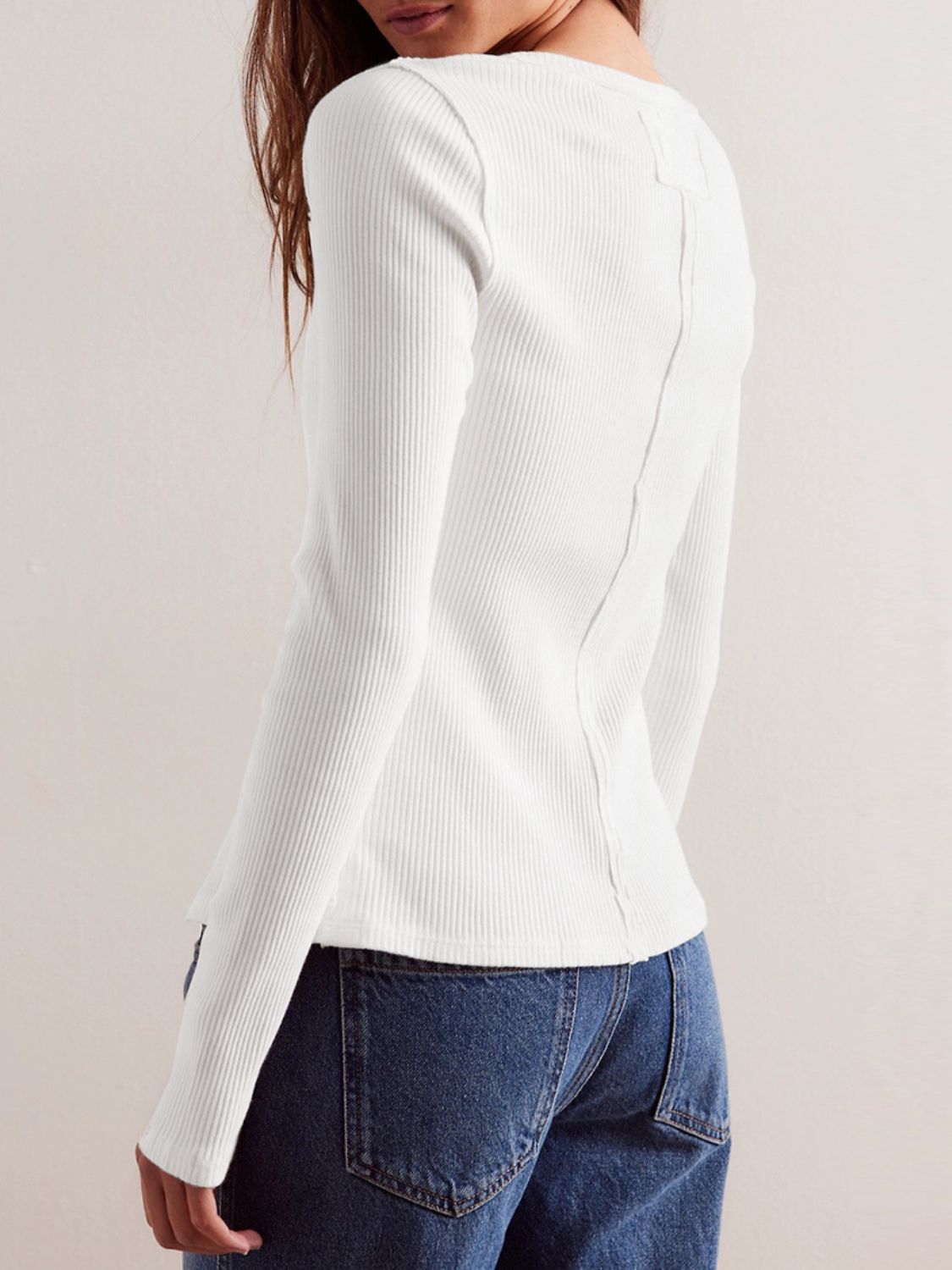 Ribbed Round Neck Long Sleeve Top.